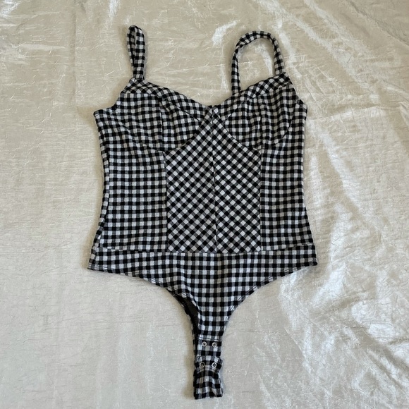 Dynamite black and white gingham snap closure bodysuit - Picture 3 of 9
